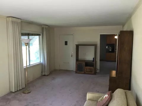 1623 Jay St, Redding, CA 96001 photo 3