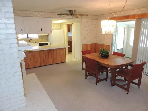 1835 Wisconsin Ave, Redding, CA 96001 photo 6