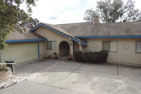 14505 Carriage Ln, Red Bluff, CA 96080 photo 1
