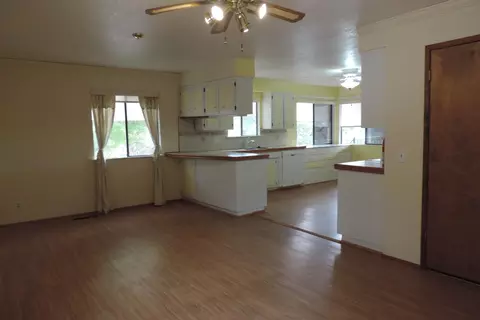 14505 Carriage Ln, Red Bluff, CA 96080 photo 5