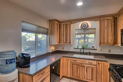 2077 Neptune, Redding, CA 96002 photo 8