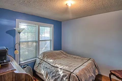 2077 Neptune, Redding, CA 96002 photo 15