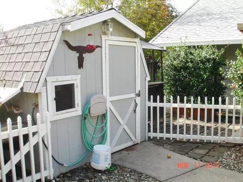 11463 Wales Dr, Redding, CA 96003 photo 58