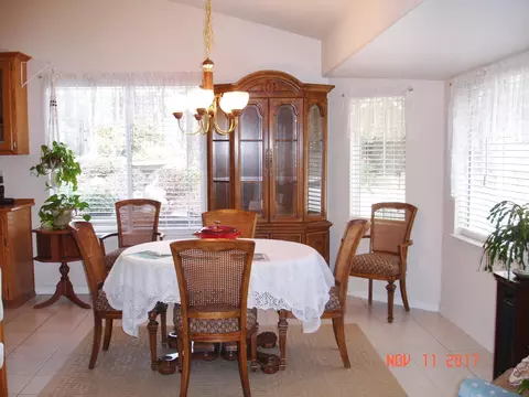 11463 Wales Dr, Redding, CA 96003 photo 9