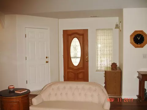 11463 Wales Dr, Redding, CA 96003 photo 5