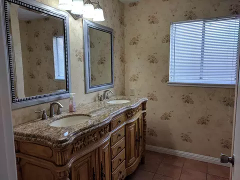 3025 Forest Hills Dr, Redding, CA 96002 photo 19