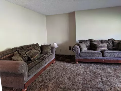 3025 Forest Hills Dr, Redding, CA 96002 photo 5