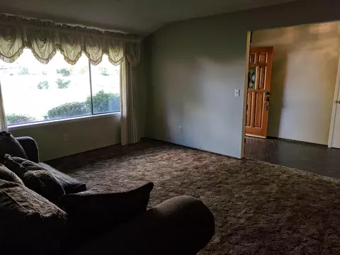 3025 Forest Hills Dr, Redding, CA 96002 photo 4