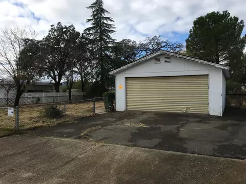 1020 Deodar Way, Redding, CA 96003 photo 6