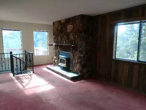 5111 Hill Dr, Weed, CA 96094 photo 3