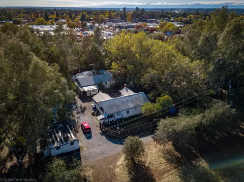2805 Churn Creek Rd, Redding, CA 96002 photo 8
