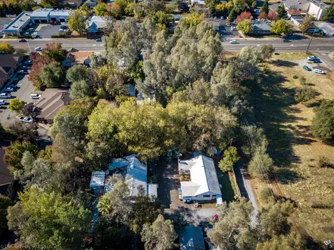 2805 Churn Creek Rd, Redding, CA 96002 photo 1