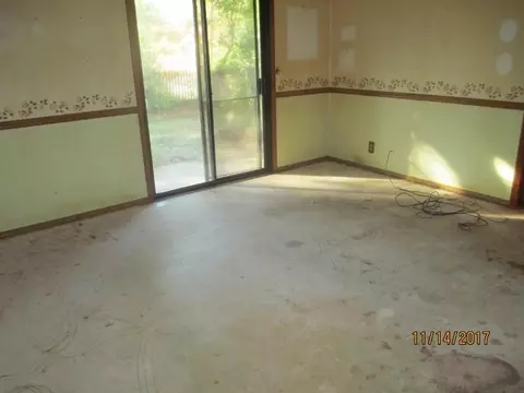 1851 Tiburon Dr, Redding, CA 96003 photo 7