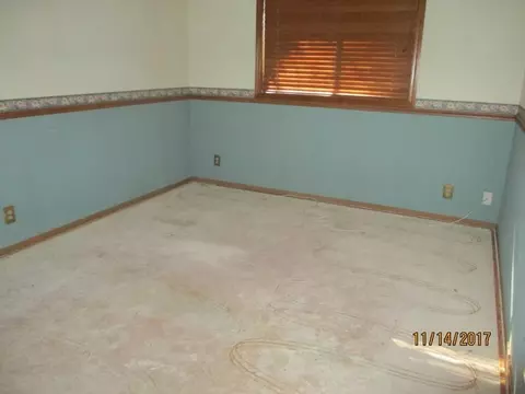 1851 Tiburon Dr, Redding, CA 96003 photo 10