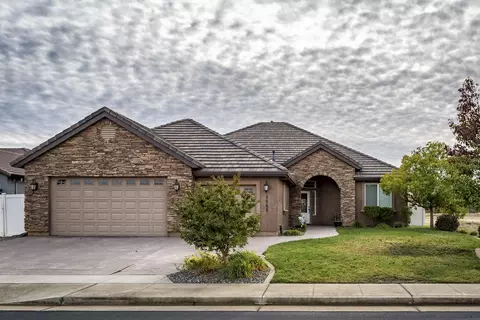 3968 Thomason Trl, Redding, CA 96002 photo 1