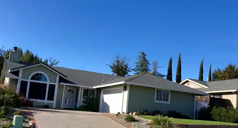 456 Dominica Ct, Redding, CA 96003 photo 1