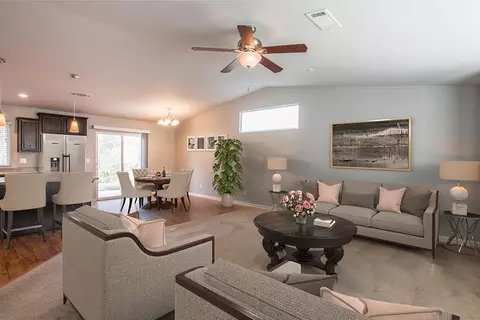 3256 Bridgewater Ct, Redding, CA 96003 photo 3