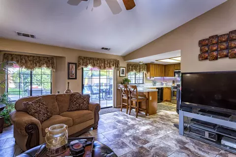 3659 Cherrywood Dr, Redding, CA 96002 photo 11