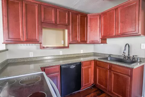 2824 Lanning Ave, Redding, CA 96001 photo 10