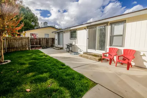 490 Yolla Bolly Trl, Redding, CA 96003 photo 17