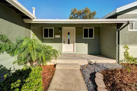 1994 Merle, Redding, CA 96001 photo 2