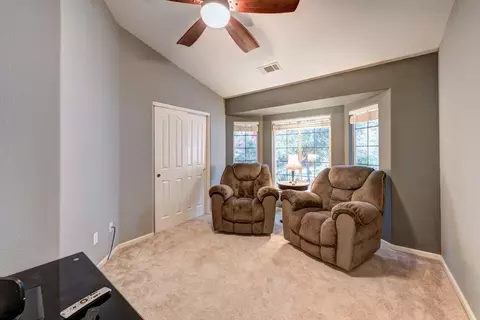 8833 Olney Park Dr, Redding, CA 96001 photo 13