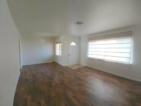 1112 5th St, Redding, CA 96002 photo 7