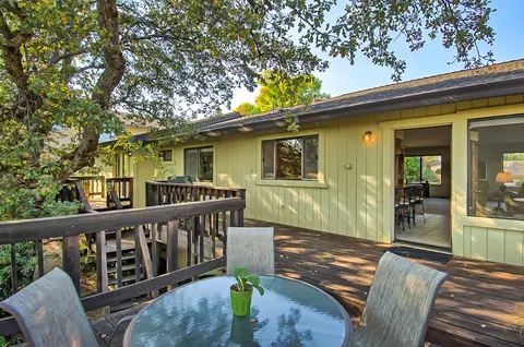 561 Royal Oaks Dr, Redding, CA 96001 photo 26
