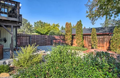 561 Royal Oaks Dr, Redding, CA 96001 photo 35