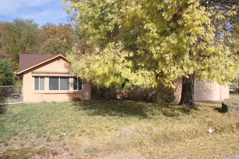 3290 Harlan Dr, Redding, CA 96003 photo 1