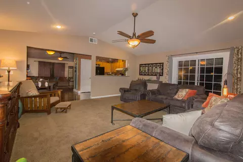 1566 Wingsetter Way, Redding, CA 96003 photo 7