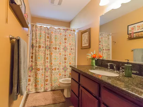 1566 Wingsetter Way, Redding, CA 96003 photo 8