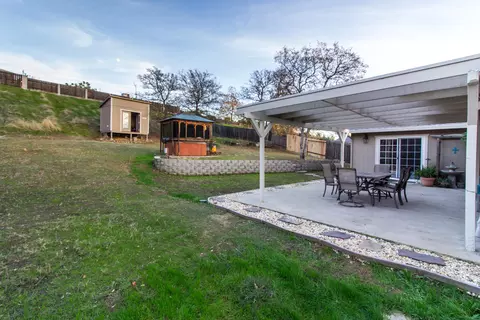 1566 Wingsetter Way, Redding, CA 96003 photo 16