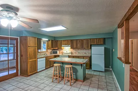 35175 Eagle Ln, Shingletown, CA 96088 photo 13