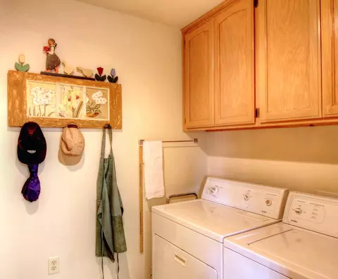 185 Franciscan Trl, Redding, CA 96003 photo 16