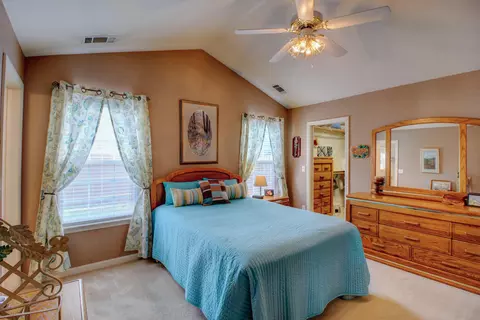 185 Franciscan Trl, Redding, CA 96003 photo 12