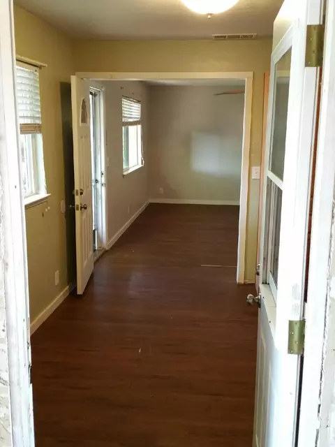720 Crosby Ln, Red Bluff, CA 96080 photo 2