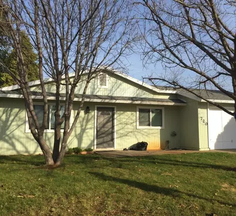 720 Crosby Ln, Red Bluff, CA 96080 photo 1