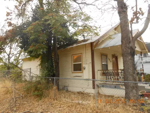 1008 Pine St, Redding, CA 96001 photo 3
