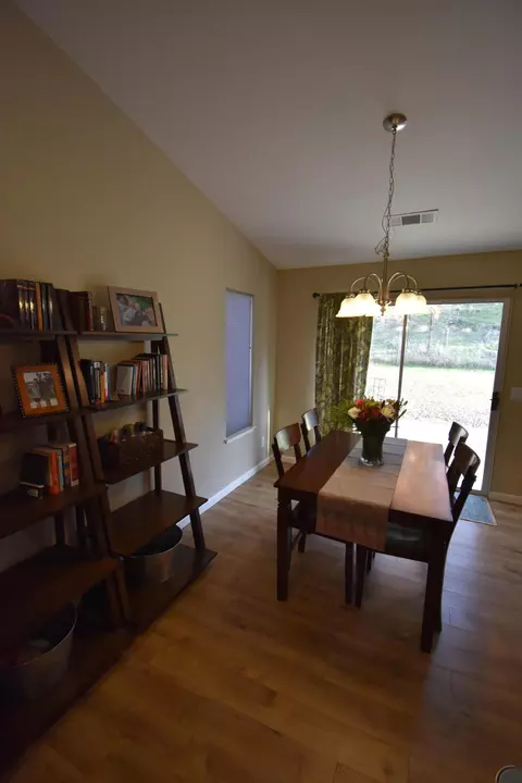 83 Tidmore Ln, Redding, CA 96003 photo 16