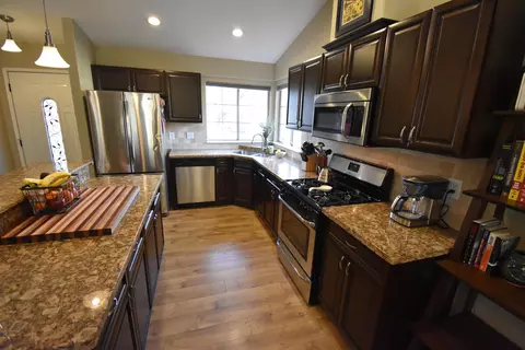 83 Tidmore Ln, Redding, CA 96003 photo 10