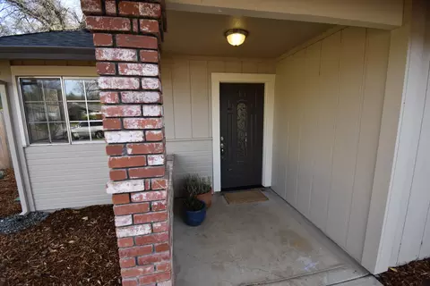 83 Tidmore Ln, Redding, CA 96003 photo 3