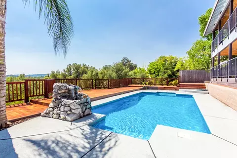 2825 Panorama Dr, Redding, CA 96003 photo 21