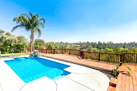 2825 Panorama Dr, Redding, CA 96003 photo 24
