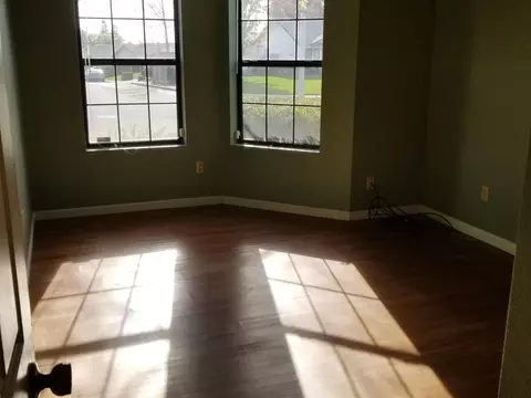 910 Countryside, Red Bluff, CA 96080 photo 8