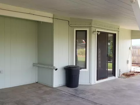 910 Countryside, Red Bluff, CA 96080 photo 27
