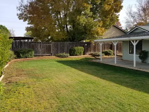 910 Countryside, Red Bluff, CA 96080 photo 36
