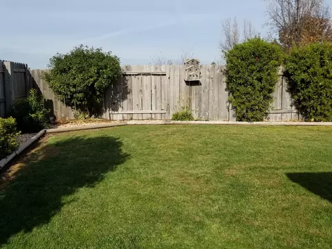 910 Countryside, Red Bluff, CA 96080 photo 31