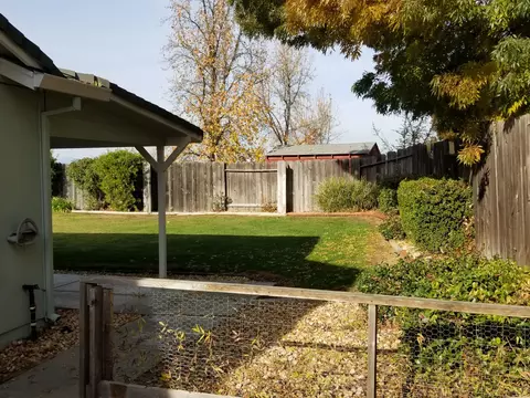 910 Countryside, Red Bluff, CA 96080 photo 24