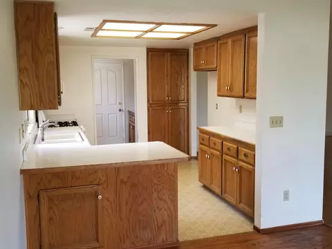 910 Countryside, Red Bluff, CA 96080 photo 19